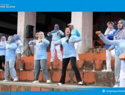 Ribuan Kader PKK dan Masyarakat Tumpah Ruah Mengikuti Senam Massal di Stadion