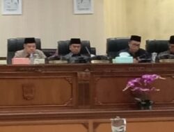 Ketua DPRD Kabupaten Agam, H.Ilham Pimpin Rapat Paripurna Terkait Jawaban Bupati Benni Warlis