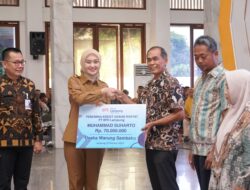 Wakil Gubernur Lampung Serahkan KUR ke Pelaku UMKM, Dukung Program Nasional Penciptaan Lapangan Kerja