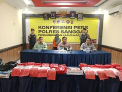 polres Sanggau Menggelar Konferensi Pers Ungkap, 18,5 Kilogram Sabu, Kapolres Ber Prestasi