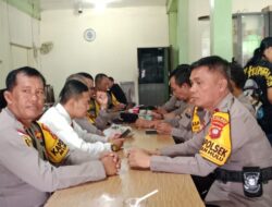 Jajaran Kapolsek Sanggau Gelar kopi Morning di Warkop Menyadik