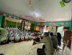 Police Goes To School, Satbinmas Polres Way Kanan Berikan Binluh di SDN 1 Sidoarjo
