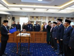 Lantik Sejumlah Pejabat, Gubernur Tekankan Profesionalitas dan Inovasi Layanan Publik