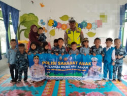 Polisi Sahabat Anak, Kanitkamsel Satlantas Polres Way Kanan Binluh di Paud Buah Hati Bunda