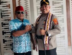 Ketua DPD topan RI Sahrizal Ependi Way Kanan yang diwakilkan dengan ketua team investigasi cek darlin Ucapkan Selamat Bertugas kepada Kapolres Baru AKBP Didik Kurnianto
