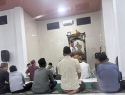 ‎Ratusan jamaah Laksanakan Sholat Tarawih di Masjid Sadhan Attaqwa Umko ‎