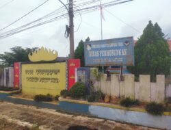 Penggantian lampu PJU Dishub Kotabumi pakai lampu rumahan diduga tidak standar spesifikasi