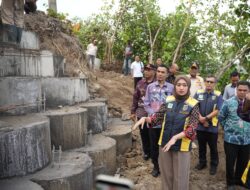 Pemprov Lampung Percepat Perbaikan Longsor Ruas Sp. Umbar–Putih Doh di Kabupaten Tanggamus