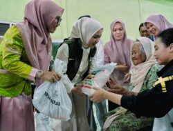 Peduli Kesejahteraan Keluarga, TP. PKK Provinsi Lampung Salurkan Bantuan di Sejumlah Kecamatan Kota Metro