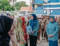 Bakti Sosial Ramadan, TP PKK Provinsi Lampung Salurkan Ratusan Paket Sembako