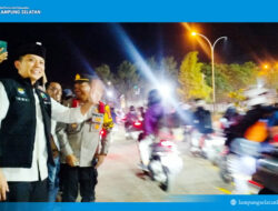 Pukul 00.15 Saat Banyak Terlelap, Bupati Egi Berdiri di Tengah Pemudik Motor: Mengawal Harapan Pulang Selamat