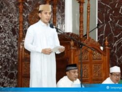 Iktikaf Akbar Peringatan Nuzulul Qur’an di Masjid Agung, Bupati Egi: Saatnya “Pulang ke Diri Sendiri”