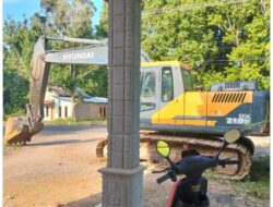 Ekskavator Terparkir Tanpa Izin di Halaman Rumah Warga OKI, Rumah Retak – Keluhan Tak Kunjung Terselesaikan