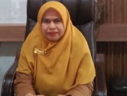Kepsek SMAN 1 Batang Anai, Zulbaidah,S.Pd  Berhasil Antarkan Siswa Jalur SNBP Dan SPAN- PTKIN