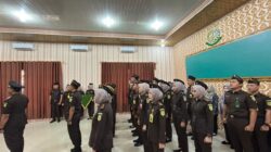 Kapolres Way Kanan Pimpin Upacara Kenaikan Pangkat Pengabdian AKP J.T.H Sitompul