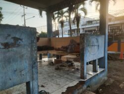 Pemda OKI dan APH Jangan Tutup Mata, Segera Tangani Masalah Pasar Shopping Kayuagung – Lahan Parkir Diperjualbelikan, Anak Punk Bikin Resah