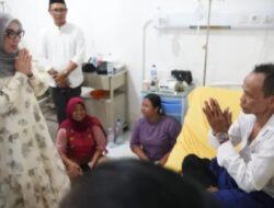 Bupati Way Kanan Tinjau RSUD ZAPA, Apresiasi Tenaga Medis Saat Ramadhan 