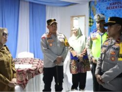 Bupati Way Kanan Tinjau Pos Mudik di Jalan Lintas Tengah Sumatera