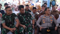 Dandim 0402/OKI Hadiri Gerakan Tanam Bersama Gubernur Sumsel di Desa Cahaya Bumi