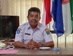 Kepsek SMAN 2 Batang Anai Aghfirli Syofyan,S.Pd.M.Pd Cintanya Pada Dunia Hukum Jatuhnya Jadi Sang Pendidik Siswa