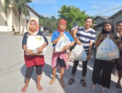 PT.LJS Memberikan Bantuan Sembako Untuk Warga Lingkungan I dan II Kelurahan Campang Jaya