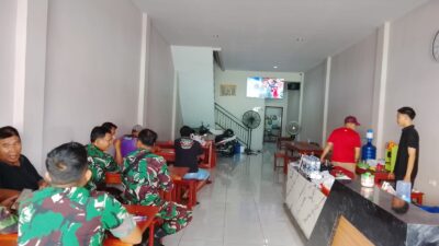 Kodim 1204/ Sanggau Gelar Nonton Bareng Piala Dunia 2026 Prajurit Dan Masyarakat