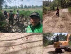 Swadaya, Warga Gotong Royong Perbaiki Sarana Jalan Rusak