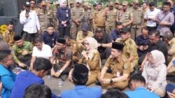 Wagub Jihan Temui Massa Aksi Mahasiswa, Pemprov Lampung Kawal Aspirasi ke Pemerintah Pusat