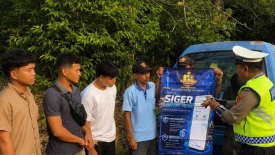 Polres Way Kanan Ajak Masyarakat Manfaatkan Penggunaan Aplikasi Siger Lampung Presisi