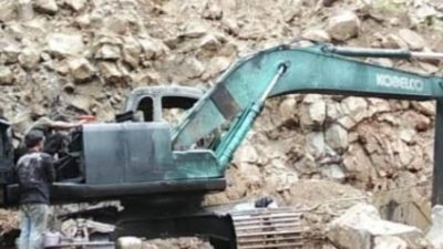 APH JANGAN TUTUP MATA! DIDUGA ADA TAMBANG BATU ILEGAL DI BUKIT GEMURUH, POLRES WAY KANAN DIMINTA SEGERA BERTINDAK