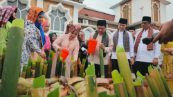 Pemkab Padang Pariaman Gelar Tradisi Malamang Di Acara Mauluik Gadang