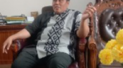 Kepsek SMKN 1 Lubuk Basung, Verizal,S.Kom.M.Kom Bercita- Cita Ternak Ayam, Jatuhnya Jadi Guru