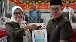 Wakili Bupati, Sekda Intji Indriati Hadiri Paripurna Pembahasan Raperda APBD Lampung Utara 2027
