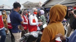 Peduli Warga Terdampak Abu Vulkanik, Purnama Wulan Sari Bagikan 10.000 Masker