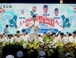 Bandar Lampung Berselawat, Gubernur Mirza Ajak Masyarakat Perkuat Persatuan dan Doakan Kemajuan Lampung